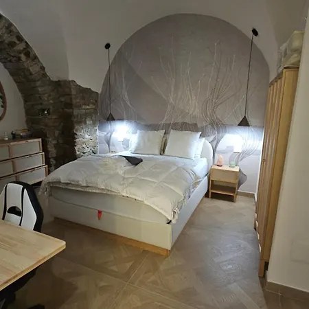 Appartamento Casa Zhurian Ginestra